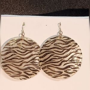 ✨ Boho Zebra Print Iridescent Shell Statement Earrings